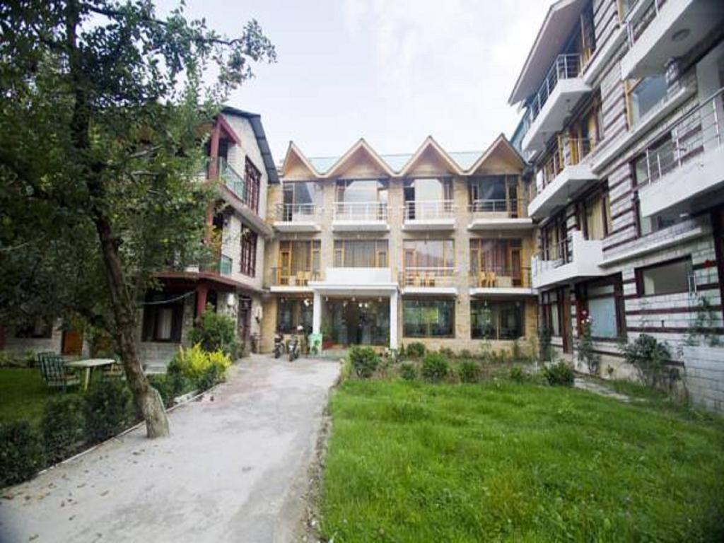 The Grand Welcome Hotel Shimla Exterior photo